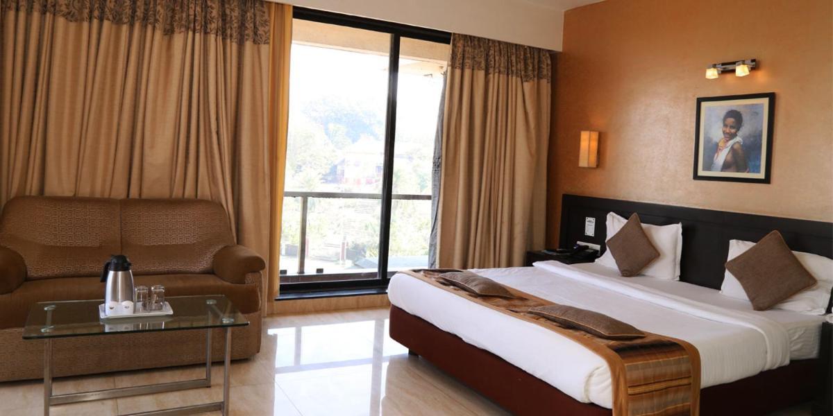 Hotel Princess Park Daman Exterior foto